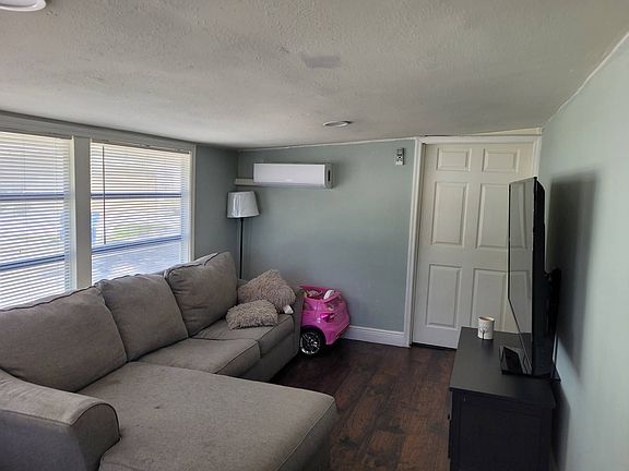5th image of 12300 Seminole Blvd Lot 37