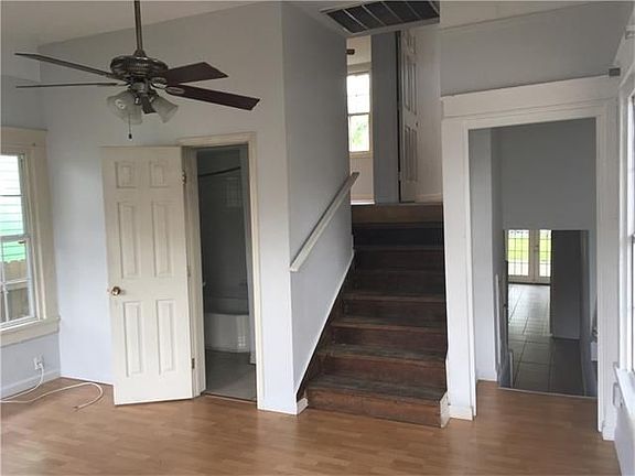 2nd image of 1715 Painters St
