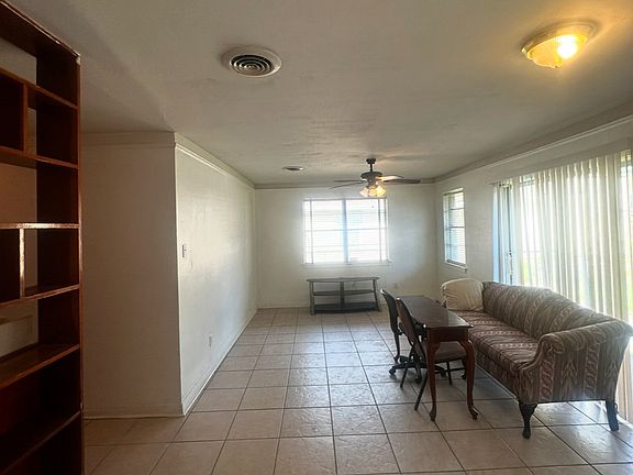 2nd image of 3511 De Armas St