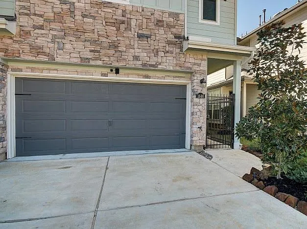 1646 Ryon Falls Dr — Photo 3