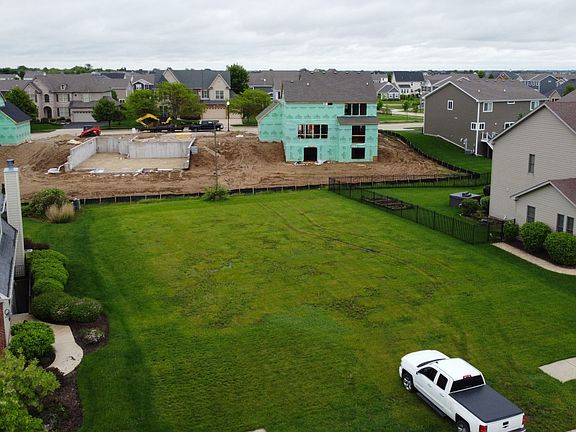 5th image of 165 Winding Hill Dr