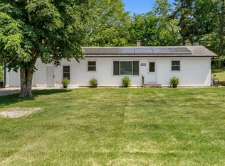 6412 W Rawson Bridge Rd, Cary, IL 60013