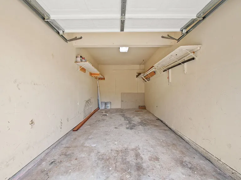 16842 Hoskins Ln #A — Photo 11