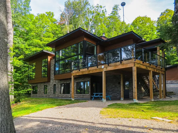 1237 Burlywood Trl, Dysart Et Al, ON K0M 1S0