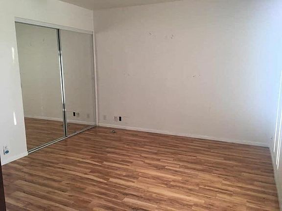 3rd image of 1315 Palomar Ter