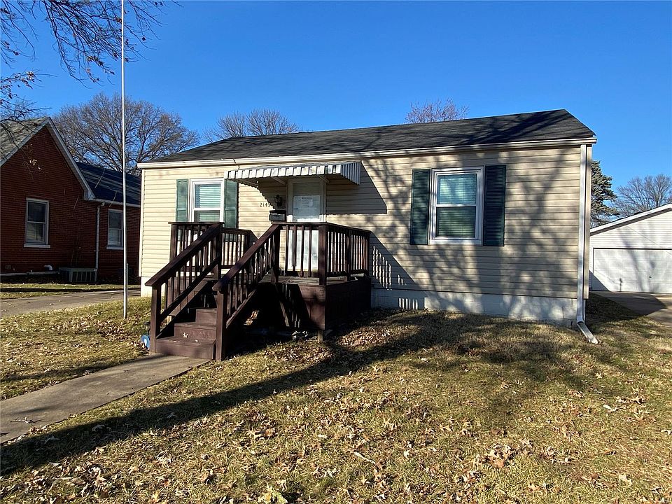1st image of 2149 Lynch Ave