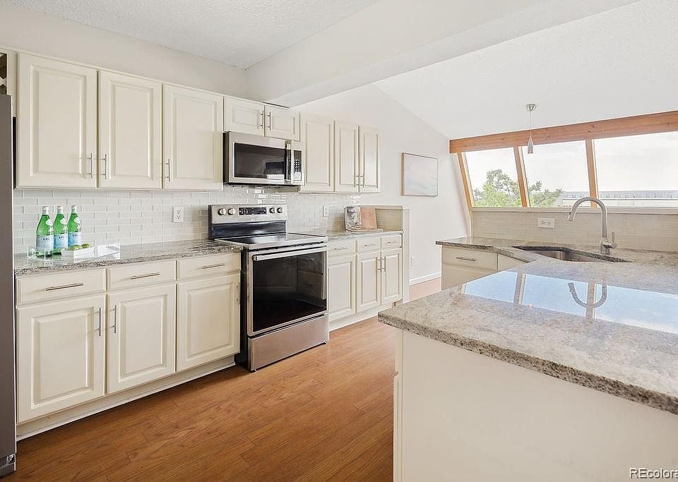 1st image of 54 Wright Court