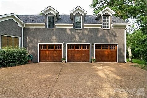 Carriage style garage doors