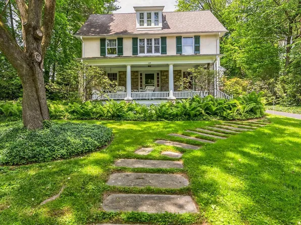 129 Ogden Ave, Swarthmore, PA 19081