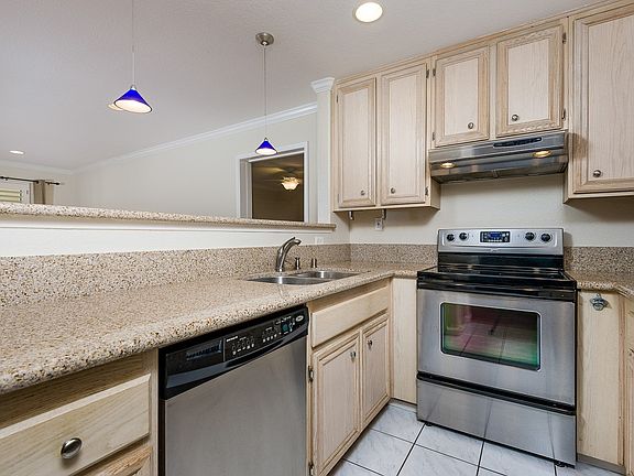 5th image of 2005 Burton St APT 15