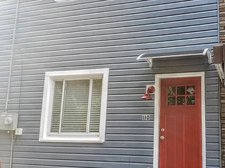 110 Handler St #1.0 — Photo 1
