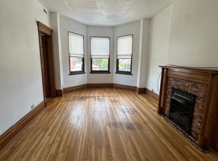 451 W 26th St UNIT 3, Chicago, IL 60616