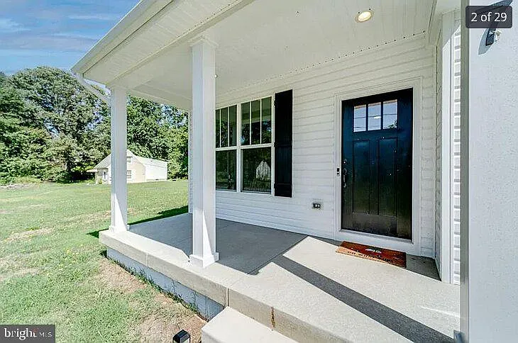 Building Photo - 7 Limox Ln