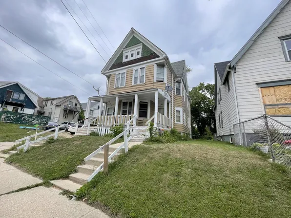 218 East Hadley STREET #220, Milwaukee, WI 53212