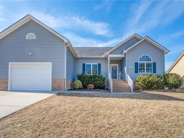 616 Yellowstone Dr, Hopewell, VA 23860