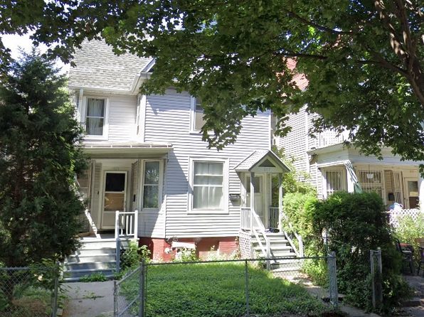 215 N 37th St