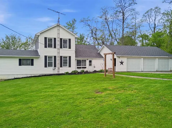 632 N County Road 325 E, Connersville, IN 47331
