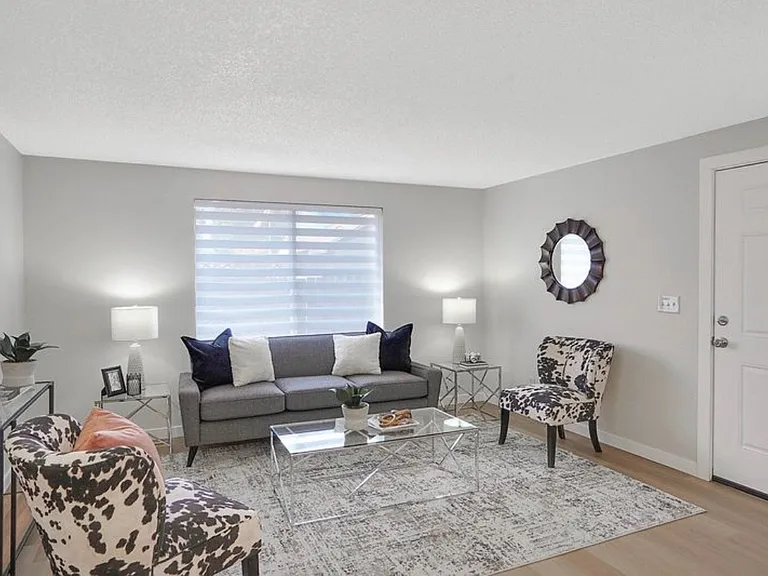 2333 Lee St SE — Photo 4