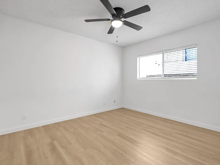 3520 Elm Ave — Photo 12