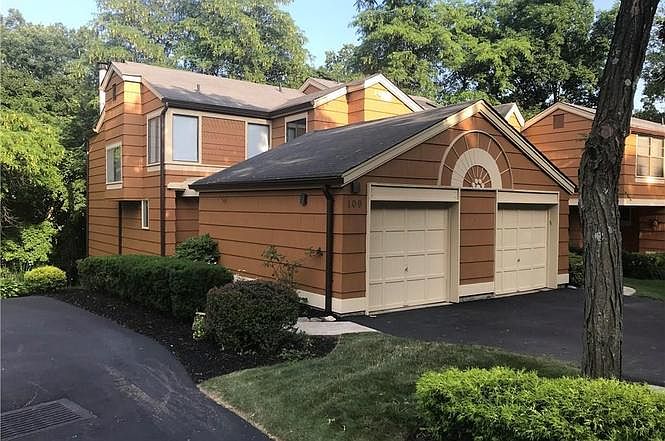 1st image of 109 Treetop Cir