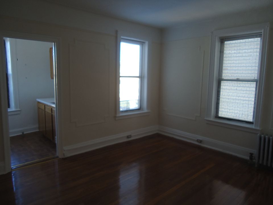 1st image of 2316 31st Ave