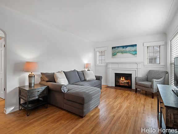 5th image of 815 N Ottillia St SE
