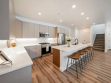 ASPEN | 2 Bed, 2.5 Bath