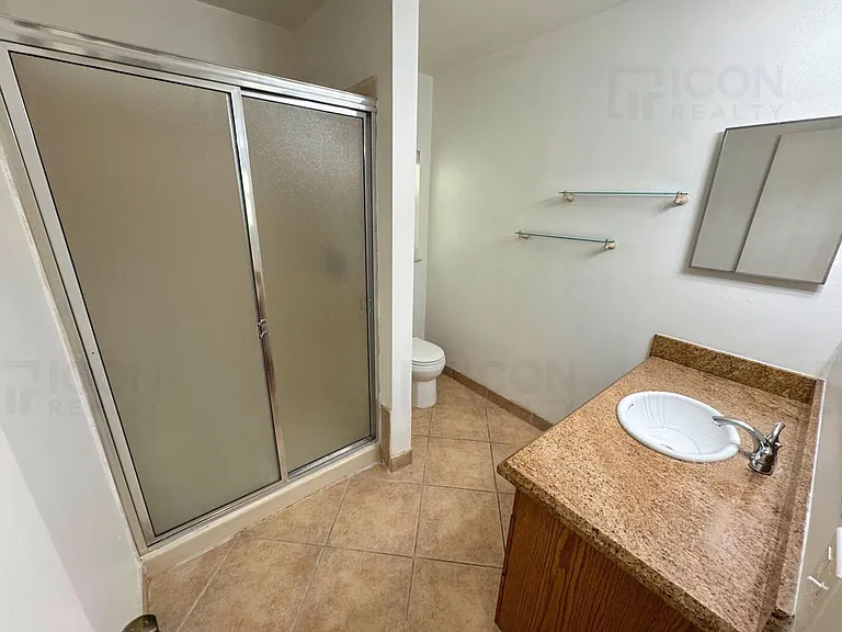 61 SW 34th Ave — Photo 11