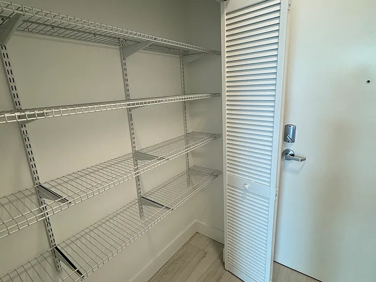 602 E Dania Beach Blvd #228 — Photo 6