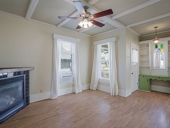 5th image of 312 N Pleasant St