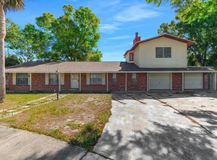 1017 Greenleaf Way, Tarpon Springs, FL 34689