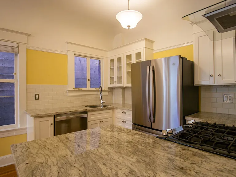 209 NW 23rd Ave #202 — Photo 10