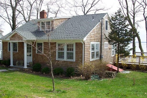 1st image of 54 Tuthill Dr