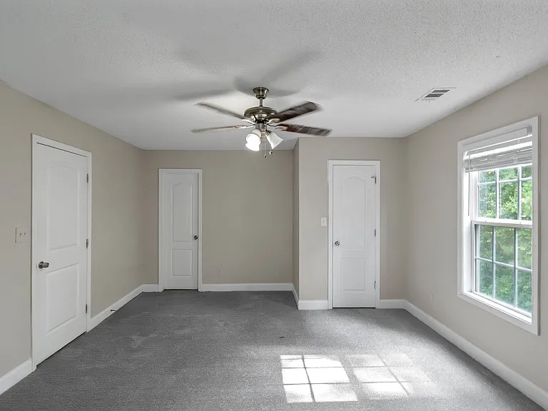 105 Bradford Pl — Photo 13