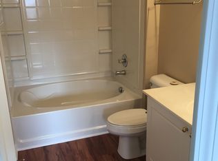 755 Spring Valley Dr, Lewis Center, OH 43035