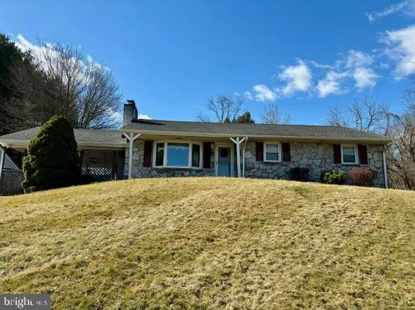 177 S Mennonite Rd, Collegeville, PA 19426