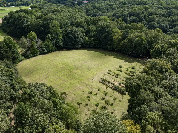 10636 Smiley Hollow Rd, Greenbrier, TN 37073