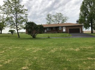 2842 N 1000 East Rd, Moweaqua, IL 62550