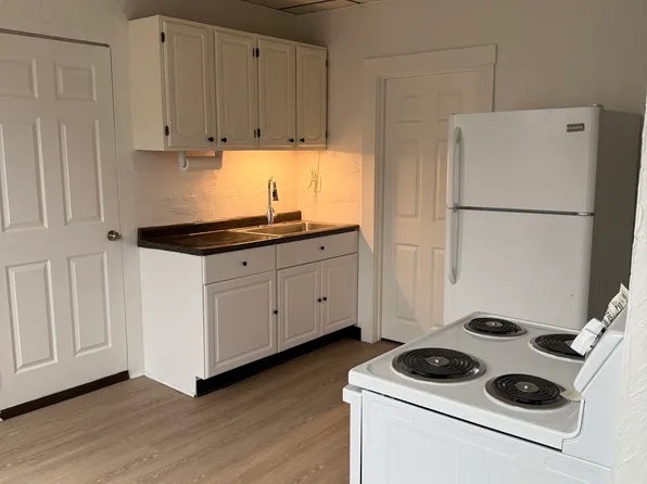 68 Court St #2, Whitman, MA 02382