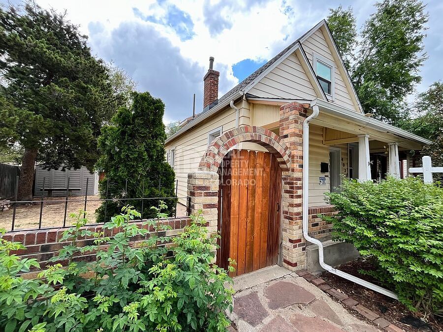 1st image of 4032 Lipan St