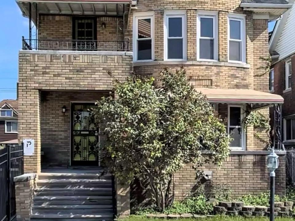 1st image of 2713 Calvert St