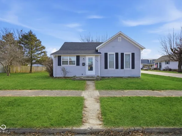 643 W Hendricks St, Greensburg, IN 47240