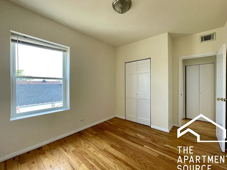 2347 N Drake Ave #2349-3 — Photo 4
