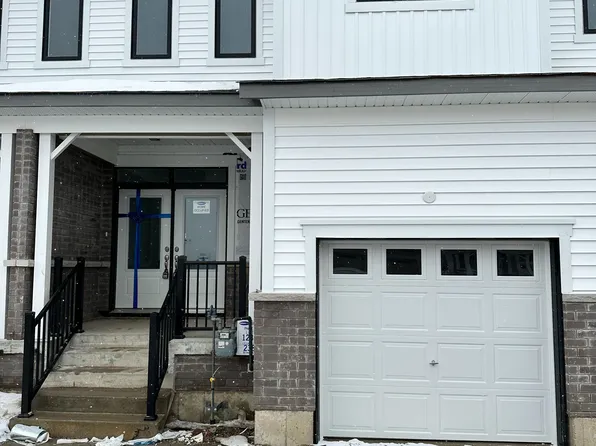 56 Forestwalk St, Kitchener, ON N2R 1P6