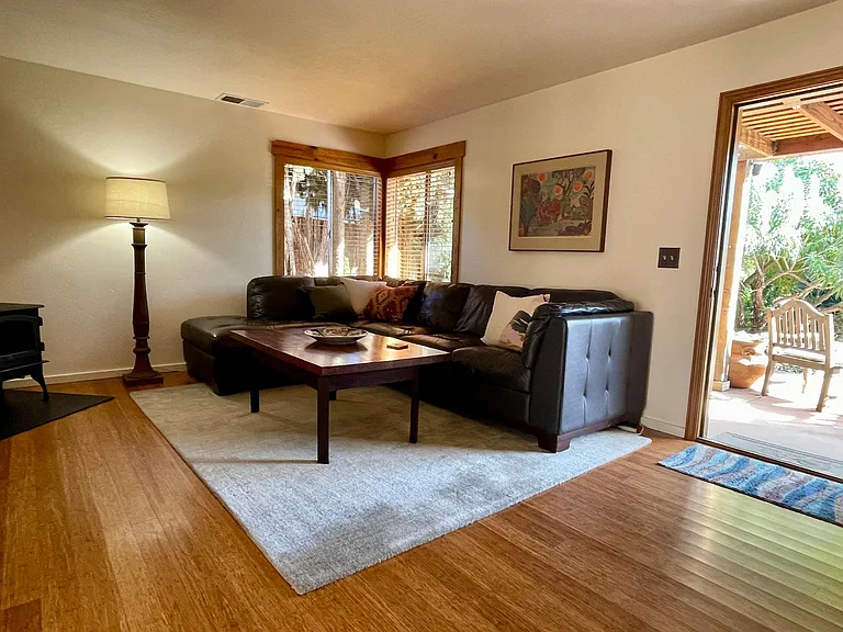13752 Woodgate Pl — Photo 4