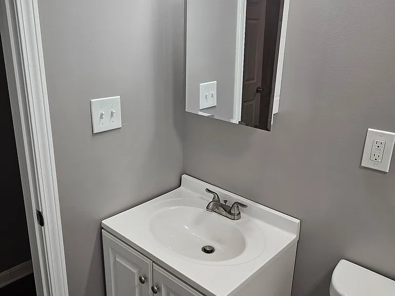 3423 Shanks Ln #5 — Photo 5