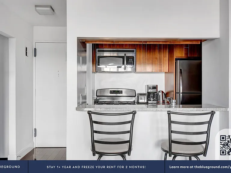 200 E 82nd St #8E — Photo 7