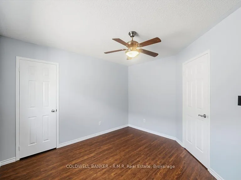 45 Angier Cres — Photo 30