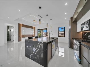 2614 44th St W, Lehigh Acres, FL 33971