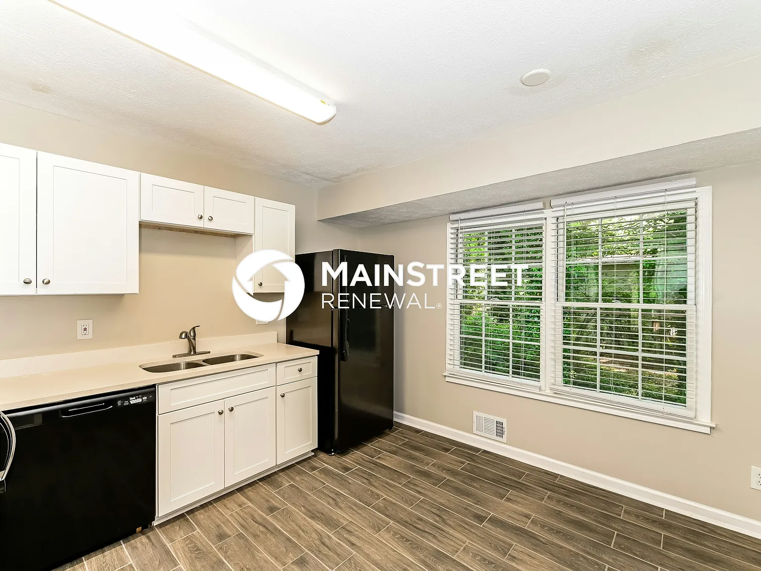 21 Juliana Court — Photo 4